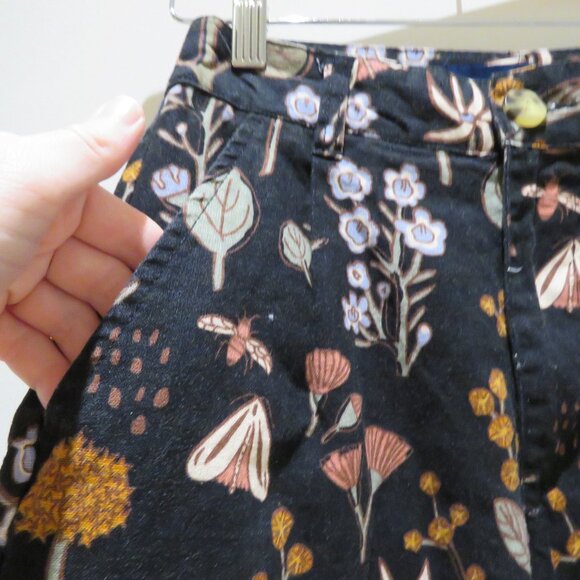 PRINCESS HIGHWAY X MODCLOTH Linen Blend Fauna Botanical Cropped Pull On Pants - Picture 6 of 15